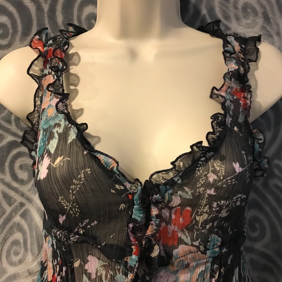 Aldo trevi black sheer flirty and floral top - Picture 2 of 7